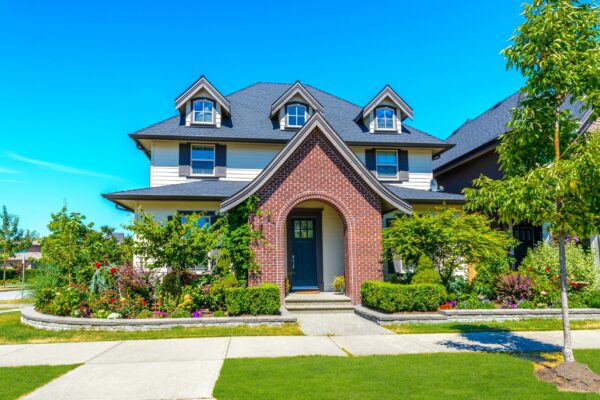 760880-Houses-Mansion-Design-Lawn-Shrubs
